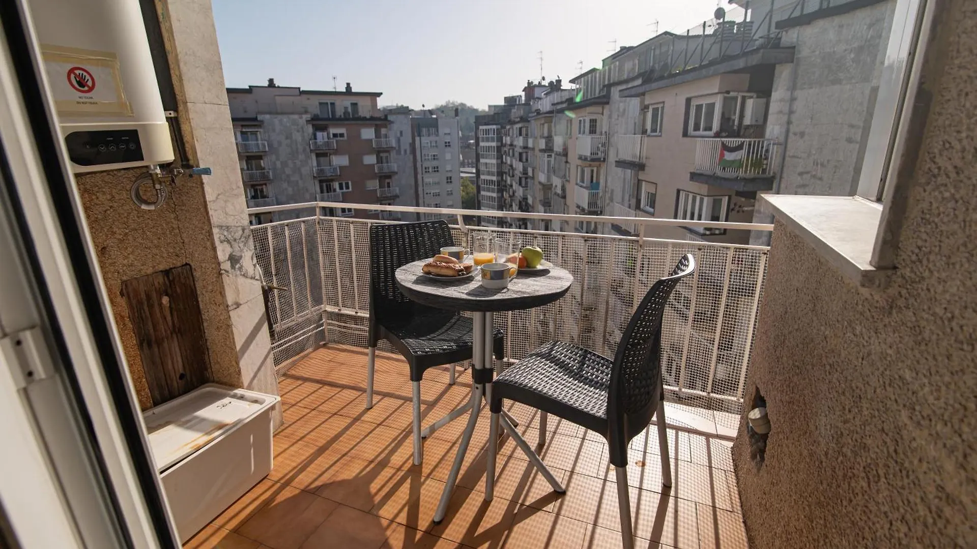 Apartment Amara Amonaren Etxea Free Wifi, Rooms, Rent Parking San Sebastian Spanje